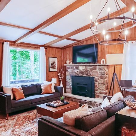 Stylish And Cozy Cabin, Walking Distance To Big Bass Lake Gouldsboro Ngoại thất bức ảnh