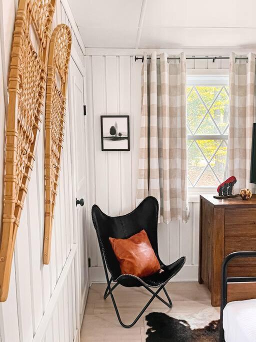 Stylish And Cozy Cabin, Walking Distance To Big Bass Lake Gouldsboro Ngoại thất bức ảnh